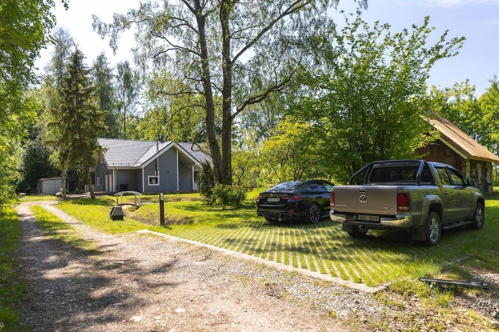 Modern Villa With Sauna & Hot Tub Hiiumaa Eksteriør billede